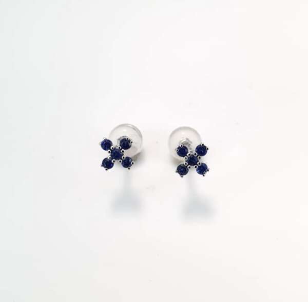 Collection Luxor :  boucles d’oreilles Or blanc et saphirs